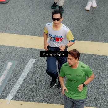 Runner Photo 4575215