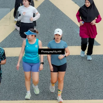 Runner Photo 4575218