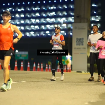 Runner Photo 4575307