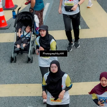 Runner Photo 4575342