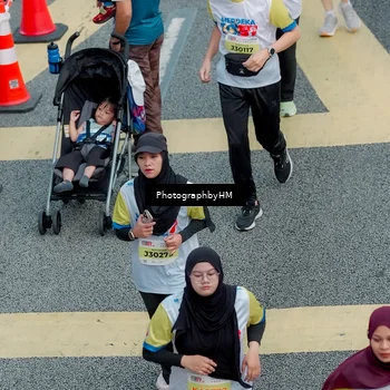 Runner Photo 4575364