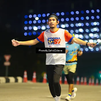 Runner Photo 4575369
