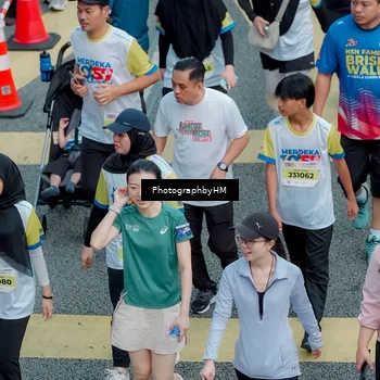 Runner Photo 4575375