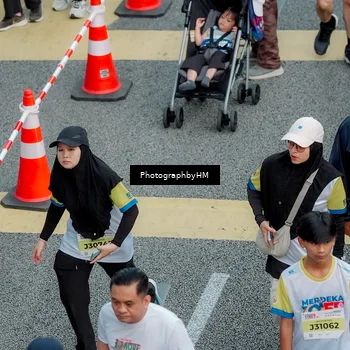 Runner Photo 4575379