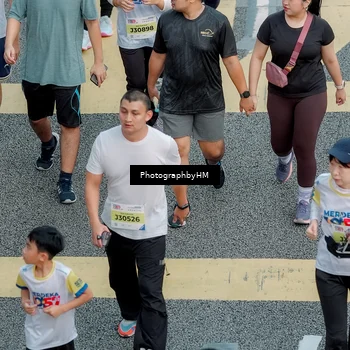 Runner Photo 4575387