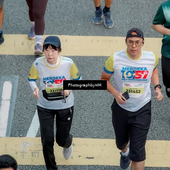 Runner Photo 4575398