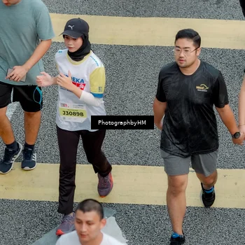 Runner Photo 4575417