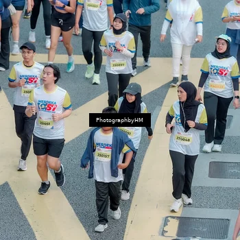 Runner Photo 4575435