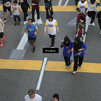 Runner Photo 4575496