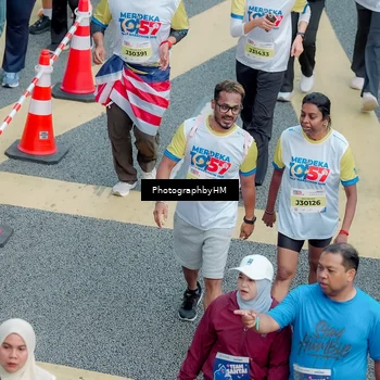 Runner Photo 4575521