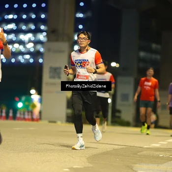 Runner Photo 4575546