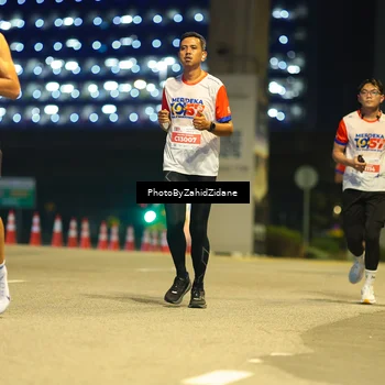 Runner Photo 4575548