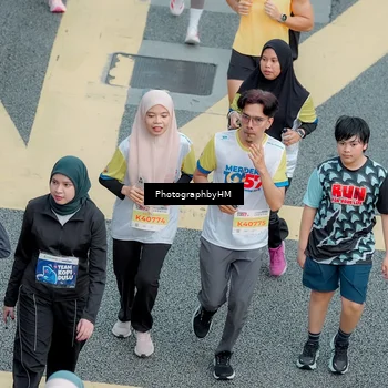 Runner Photo 4575555