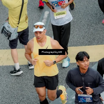 Runner Photo 4575575