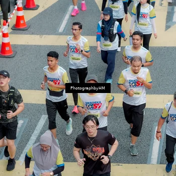 Runner Photo 4575598