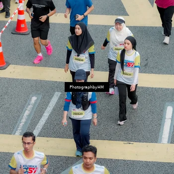 Runner Photo 4575621