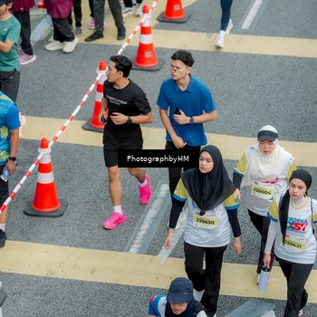 Runner Photo 4575636