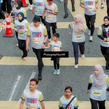 Runner Photo 4575660