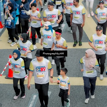 Runner Photo 4575666