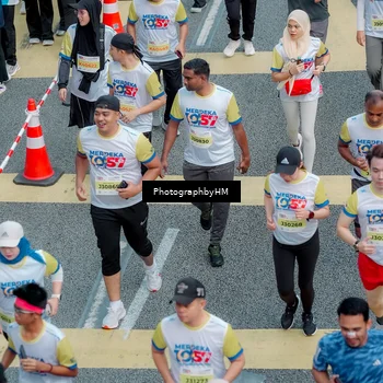 Runner Photo 4575687