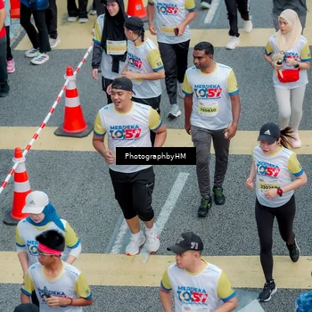 Runner Photo 4575703