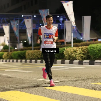 Runner Photo 4575712