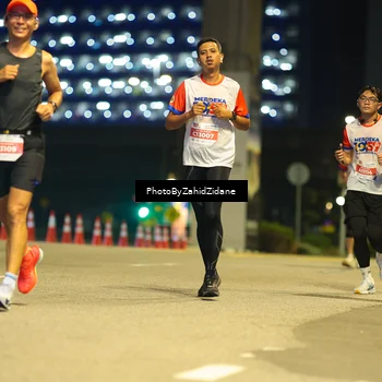 Runner Photo 4575726