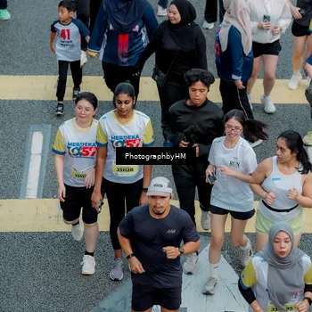 Runner Photo 4575857