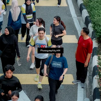 Runner Photo 4575873