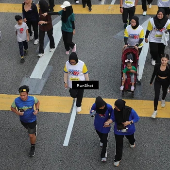 Runner Photo 4575897
