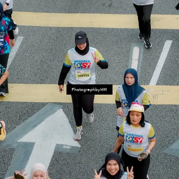 Runner Photo 4575918