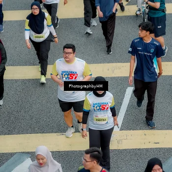 Runner Photo 4576000