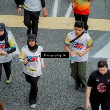 Runner Photo 4576053