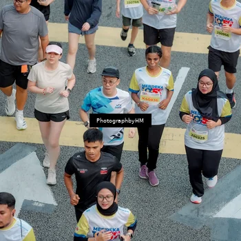 Runner Photo 4576060