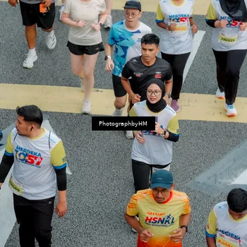 Runner Photo 4576061