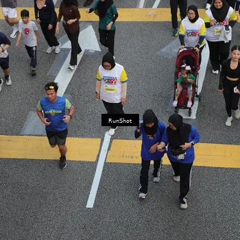 Runner Photo 4576071