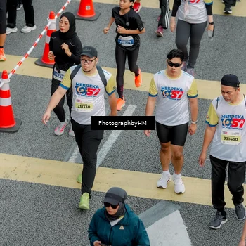Runner Photo 4576134