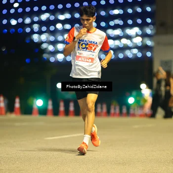 Runner Photo 4576211