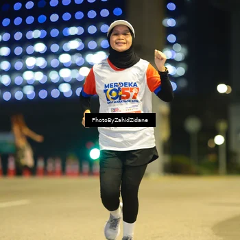 Runner Photo 4576247