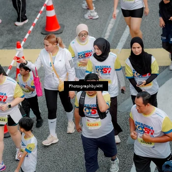 Runner Photo 4576302