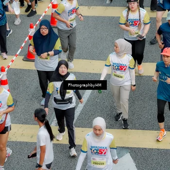 Runner Photo 4576342