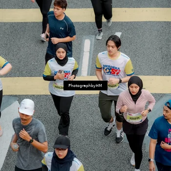 Runner Photo 4576353
