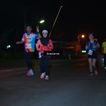 Runner Photo 4576372