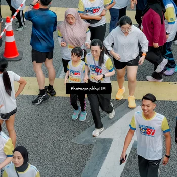 Runner Photo 4576388