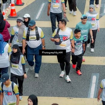 Runner Photo 4576457
