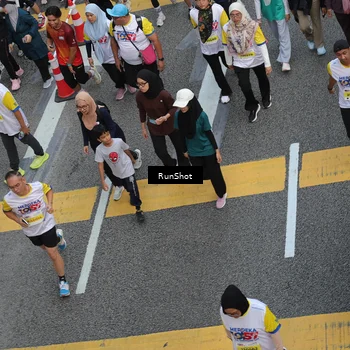 Runner Photo 4576613