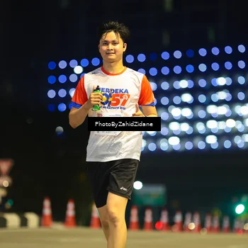 Runner Photo 4576621