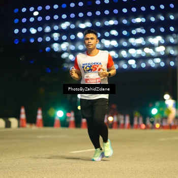 Runner Photo 4576631