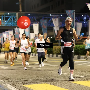 Runner Photo 4577000