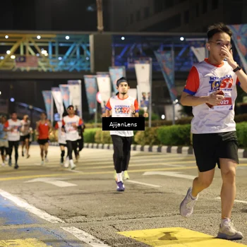 Runner Photo 4577213